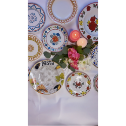 Assiette Fontebasso 1760 décor floral bleu ardoise et rouge – Made in Italy