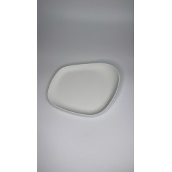 Assiette Yayoi Cookplay blanche forme galet organique vue dessus