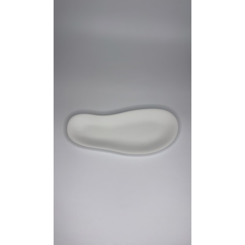 Plateau organique allongé blanc porcelaine courbes naturelles vue dessus