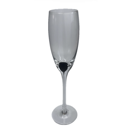 Flûte à champagne transparente très élancée pied fin pastille noire vue de face